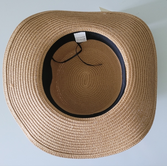 Panama Brim Hat With Leopard Strap✨️ - Picture 9 of 10